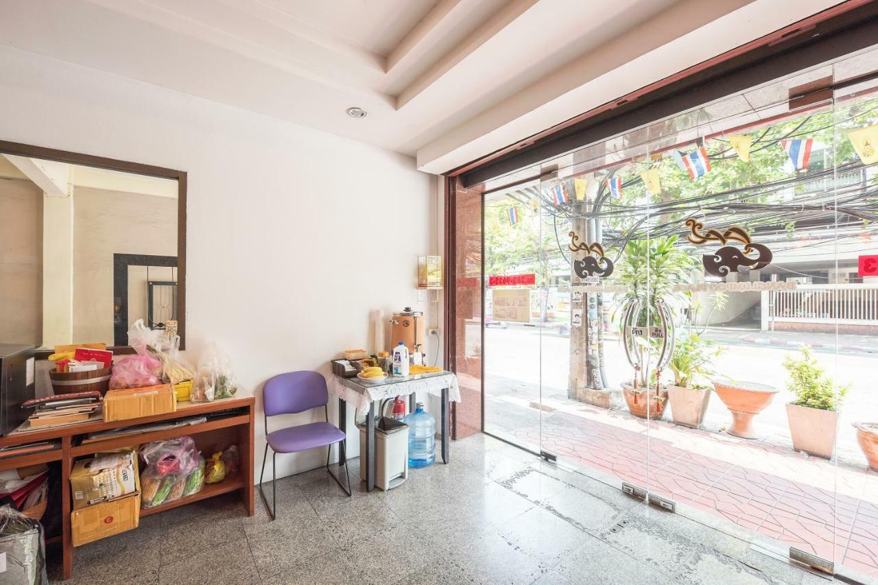 Oyo 110 Old Town Hotel Bangkok Dış mekan fotoğraf