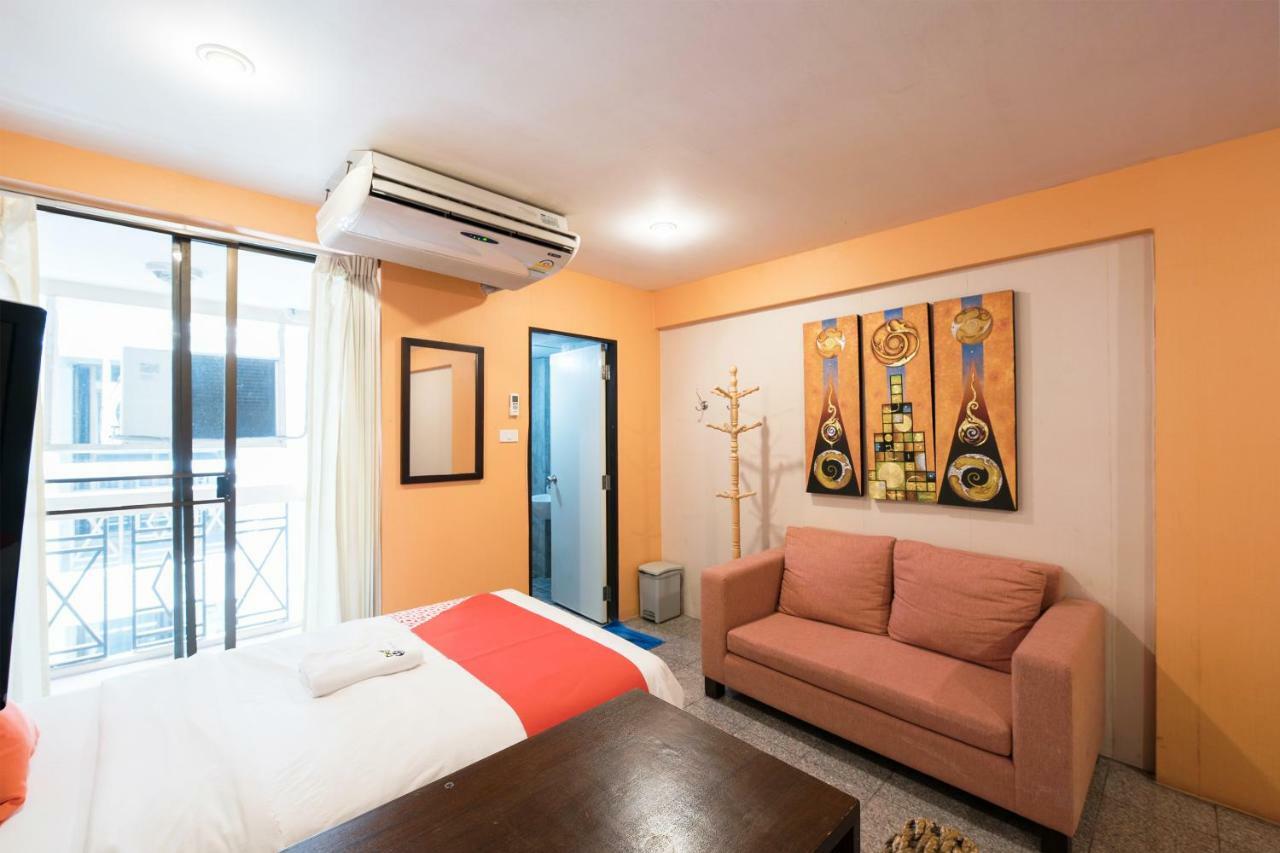 Oyo 110 Old Town Hotel Bangkok Dış mekan fotoğraf